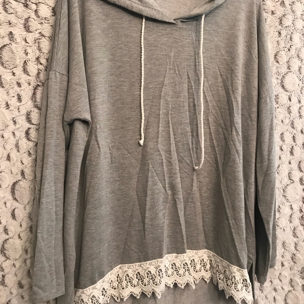 Lightweight Gray Hoodie with Cream Lace Detailing